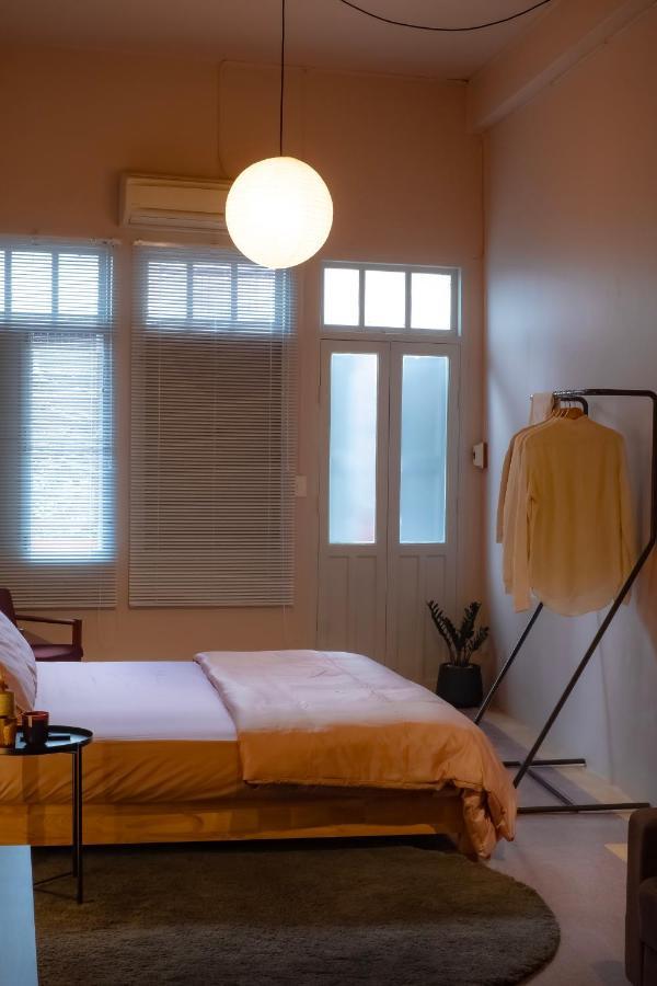 Cozy Room At The Coffee Store Charoenkrung Bangkok Eksteriør billede